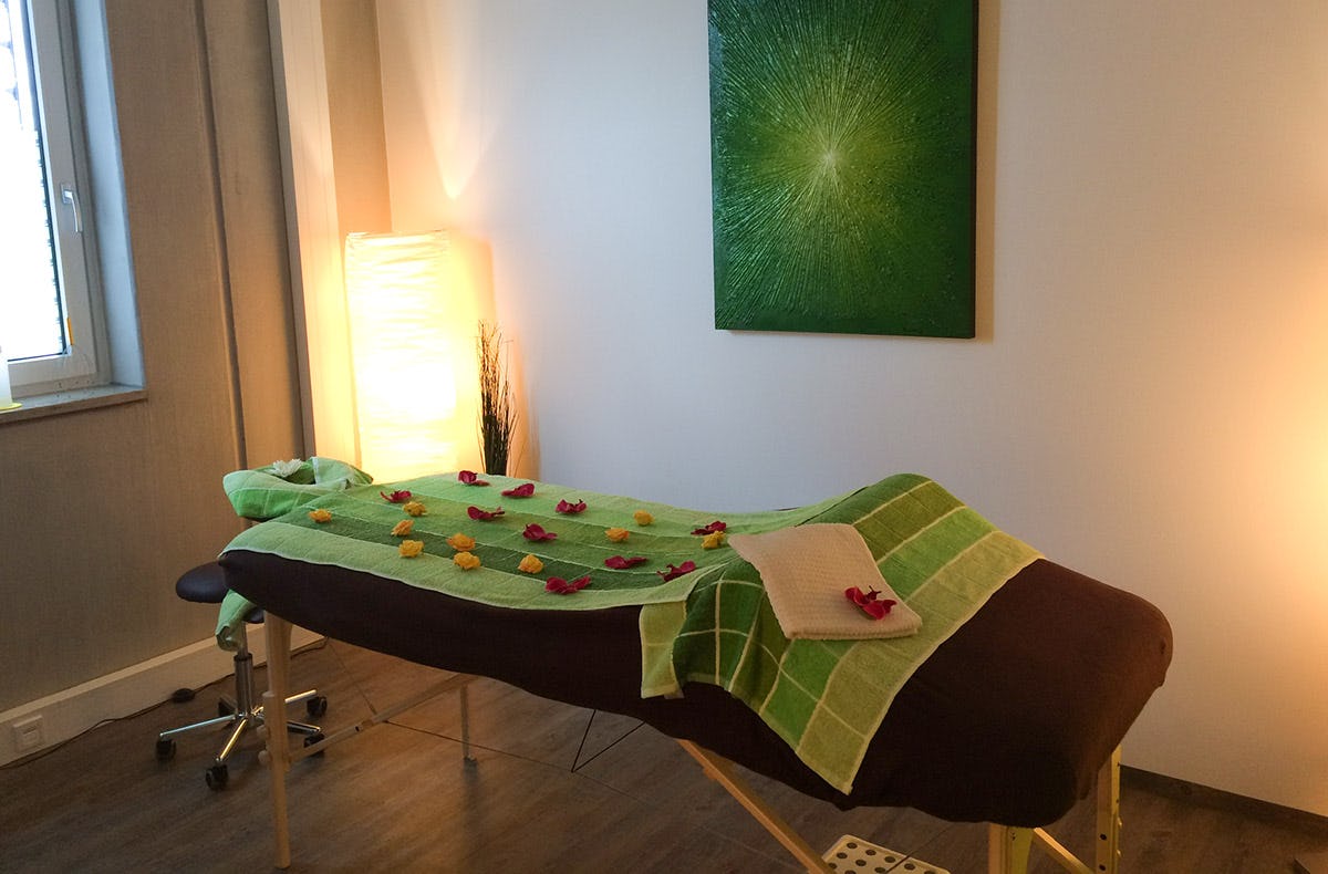 Lomi-Lomi Massage in Heldenstein