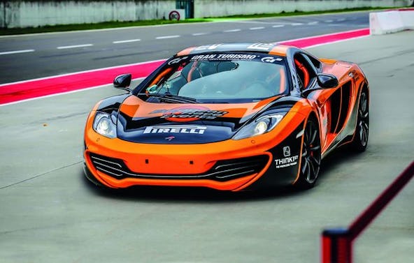 Renntaxi McLaren MP4-12C fahren Lausitzring (2 Rdn.)