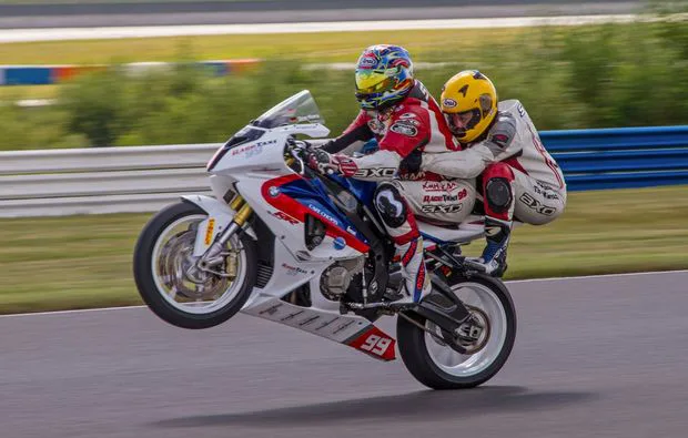 Motorrad-Renntaxi Motorsportarena Oschersleben (BMW S1000 RR - 2 Rdn) - 3