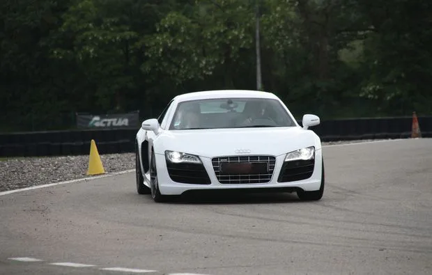 Audi R8 selber fahren Castelletto di Branduzzo (IT) (1 Runde)