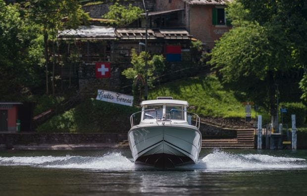 Motorboot selber fahren Lugano