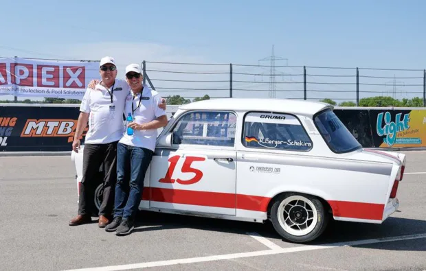 Renn-Trabi selber fahren Lausitzring - 1
