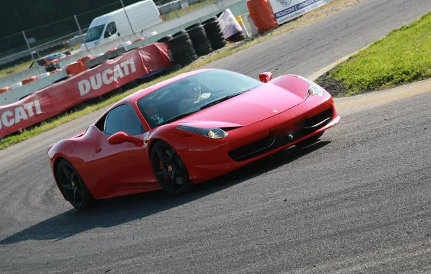 Ferrari F458 fahren Castelletto di Branduzzo (PV) (1 Runde) - 3