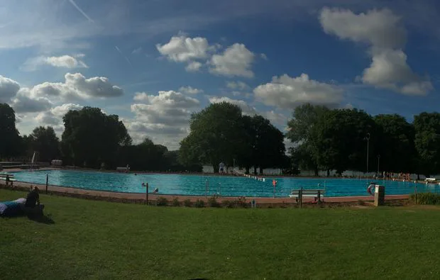 Tauchschnupperkurs im Pool Hochheim am Main - 4