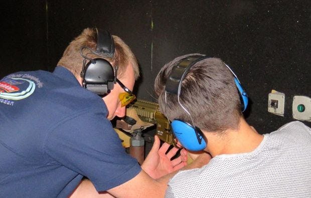 Schießtraining Gewehre und Handfeuerwaffen Maxhütte-Haidhof