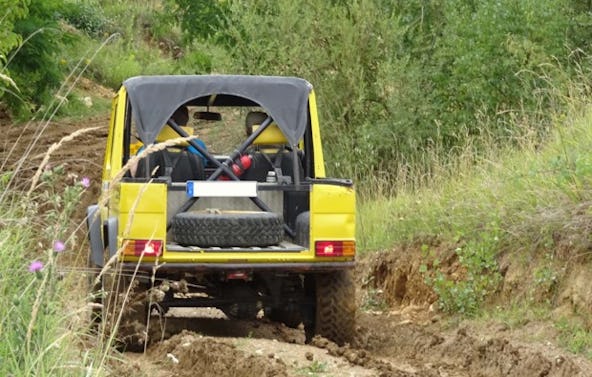 Geländewagen Offroad fahren Großmehring (Mercedes G)