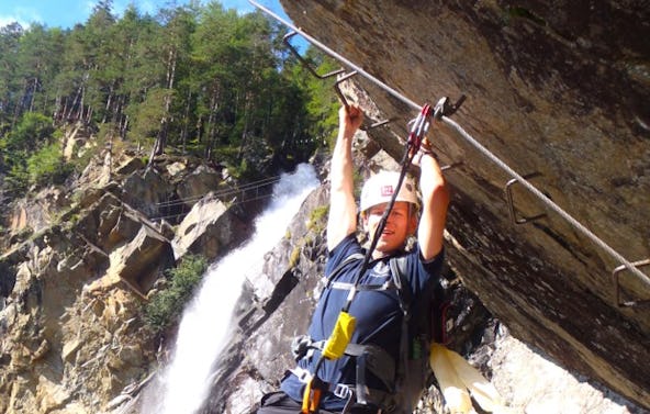 Klettersteig - Lehnerwasserfall (Mittel) Haiming für 2
