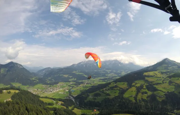 Gleitschirm Tandemflug Söll für 2 - 3