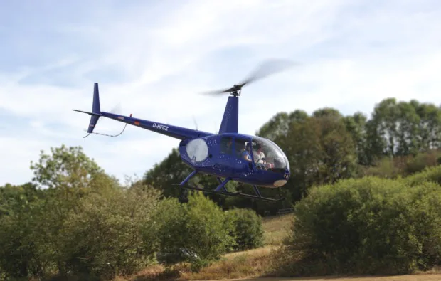 Romantik-Hubschrauber-Rundflug Burbach für 2 (20 Min.) - 3