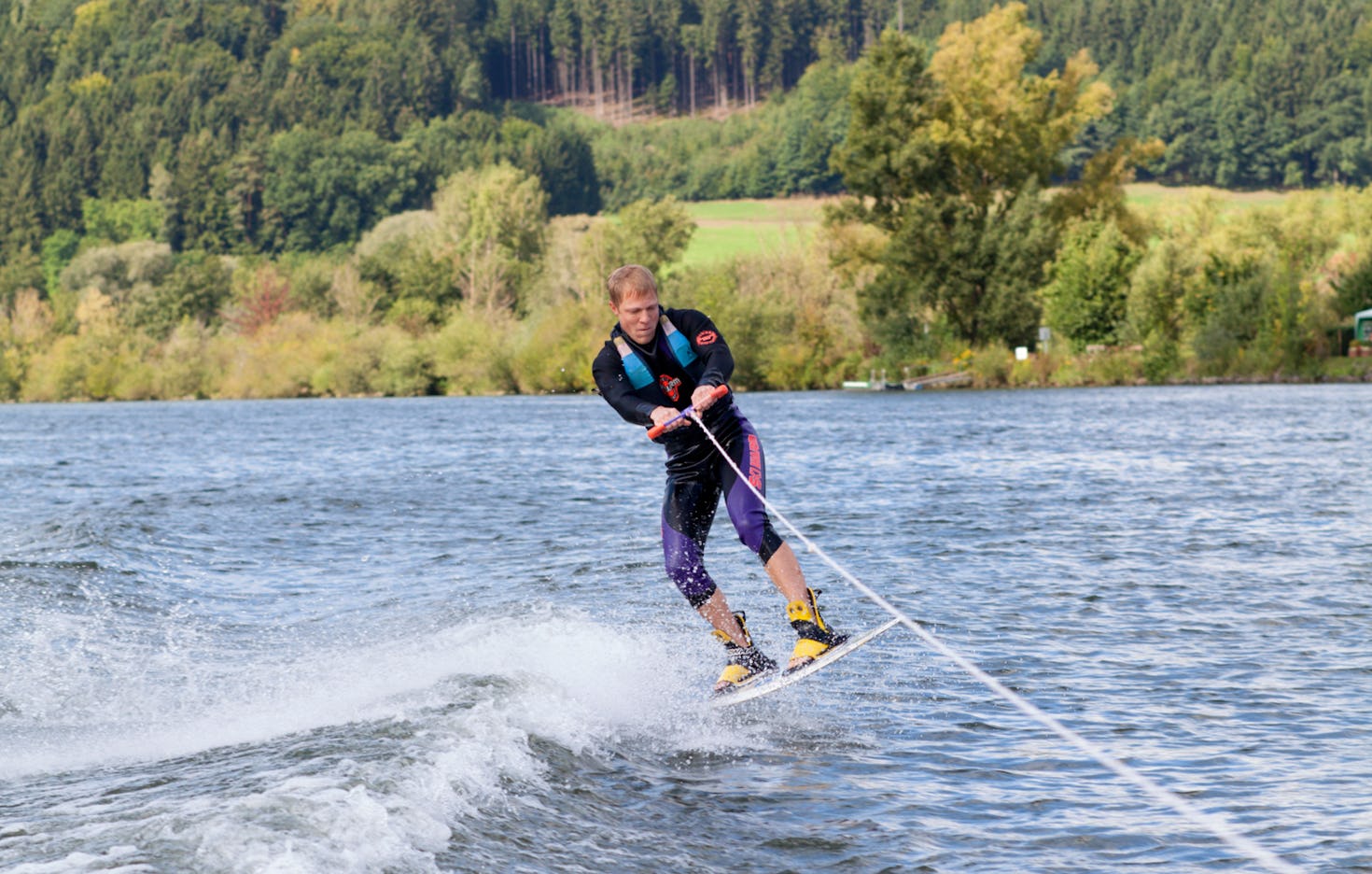 Wakeboarden am Boot Bad Abbach