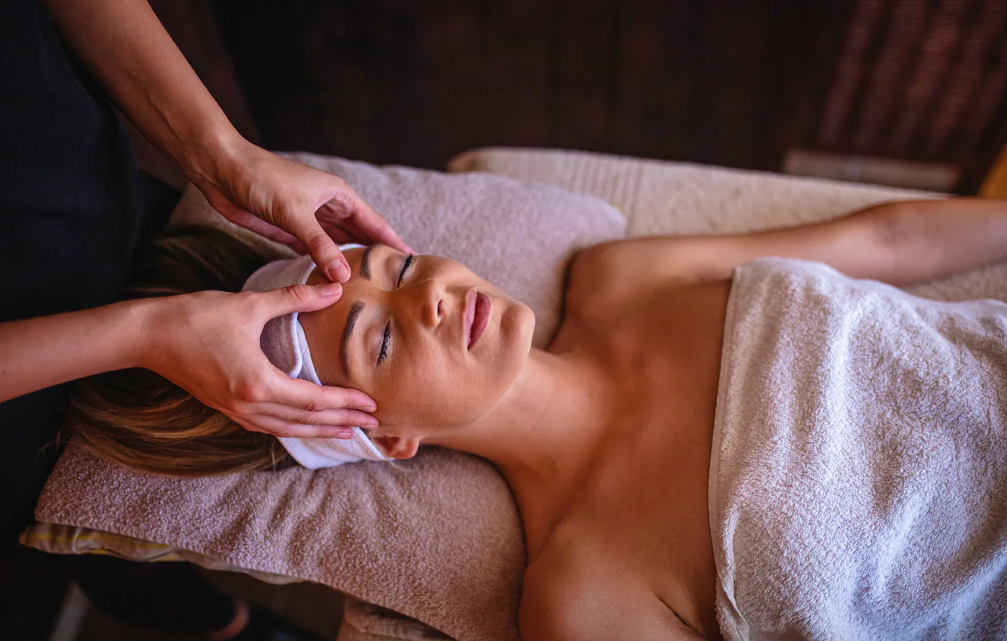 Ayurvedische Kopf-, Nacken-, Dekolleté Massage Köln - 2