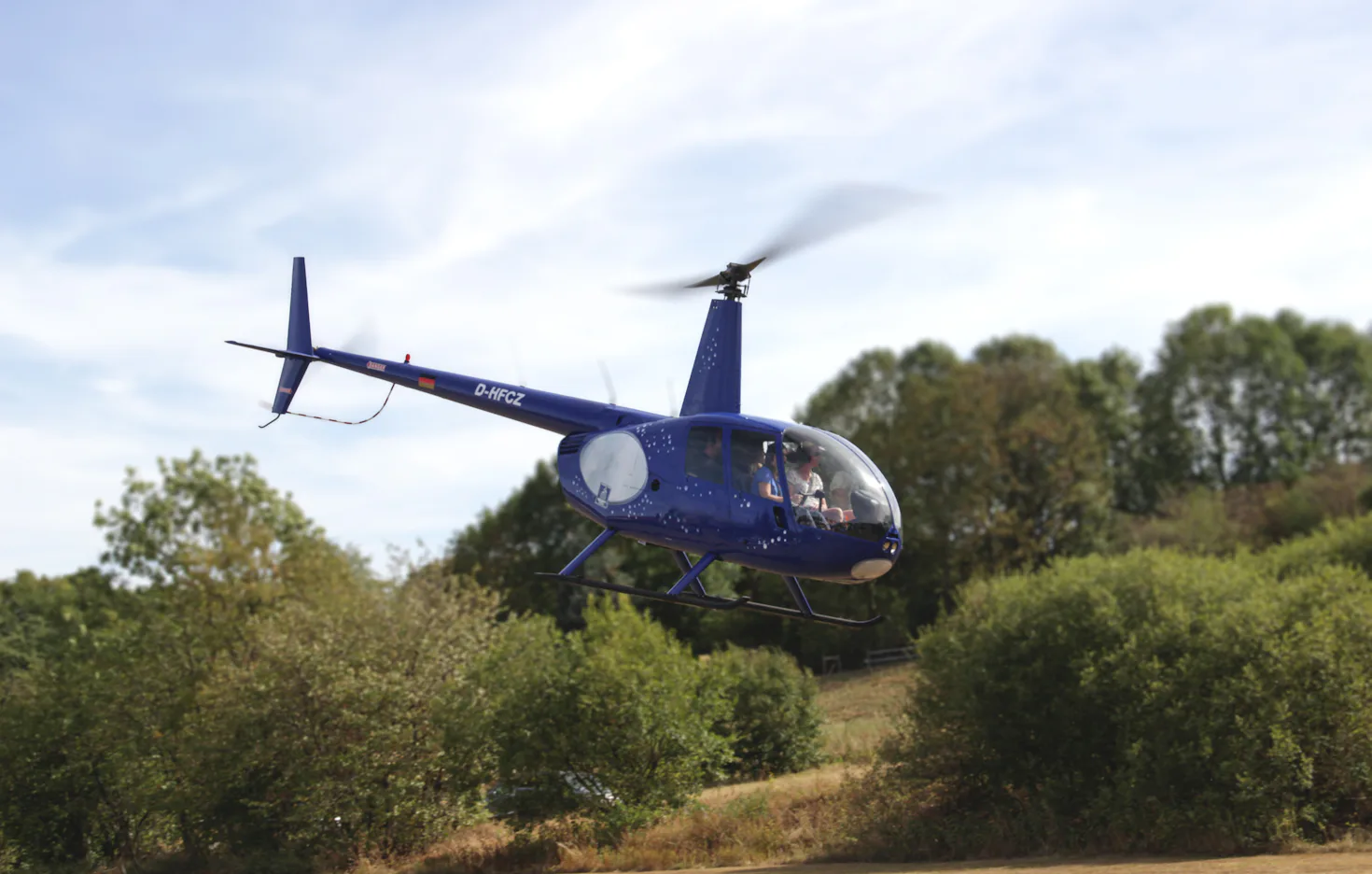 Romantik-Hubschrauber-Rundflug Calden für 2 (30 Min.) - 2