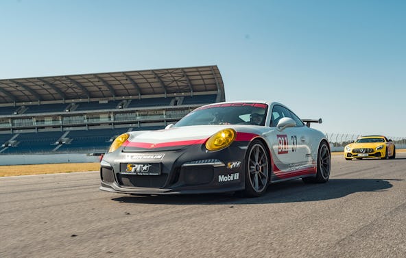 Renntaxi Porsche 911 GT3 fahren Hockenheimring (3 Rdn.)