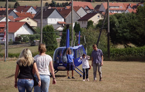 Hubschrauber selber fliegen Calden (30 Min.)