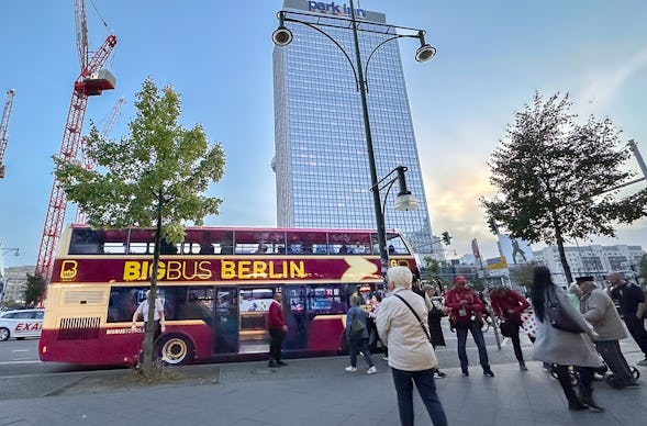 Abendliche Stadtrundfahrt Berlin (75 Minuten)