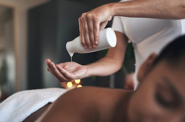 Aromaölmassage mit Spa Berlin - Friedrichstrasse