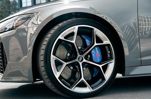 Audi RS6 Instruktorfahrt München (1 Std.)