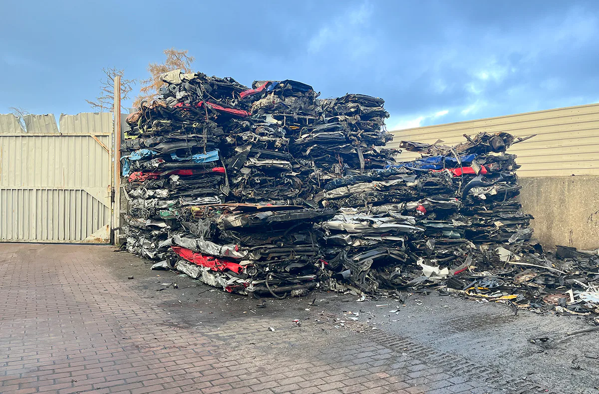 Auto zertrümmern Schloß Holte-Stukenbrock - 3