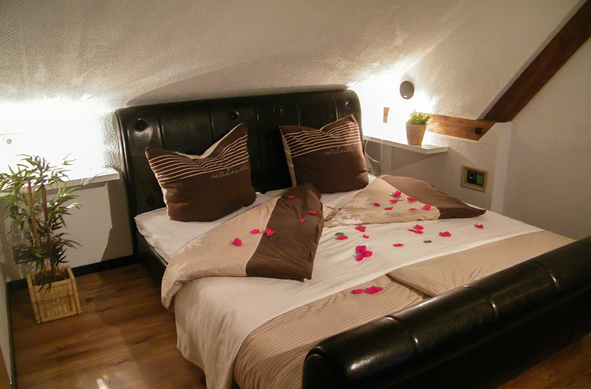 Bubble Hotel mit Apartment und Whirlpool Raum Gerolstein für 2 (1 Nacht) - 10