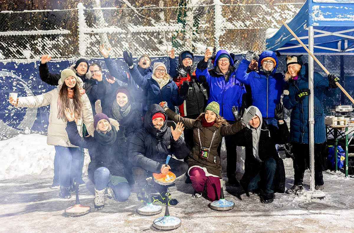 Eisstockschießen für bis zu 8 Personen Wien - 4