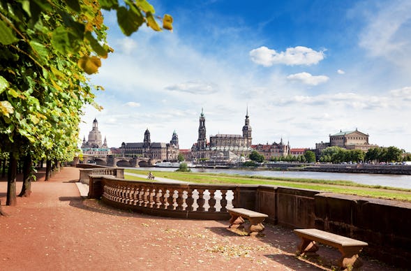 Frühstück & Schiffsrundfahrt Dresden für 2