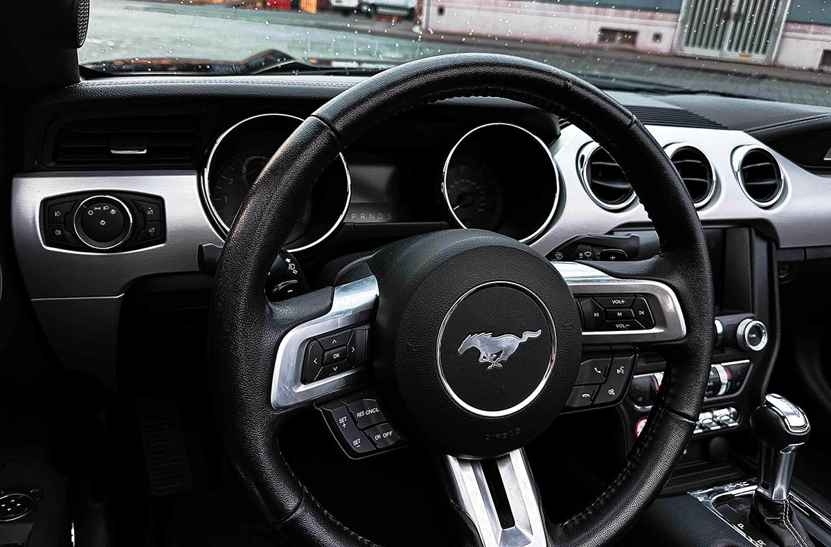 Ford Mustang GT mieten Köln