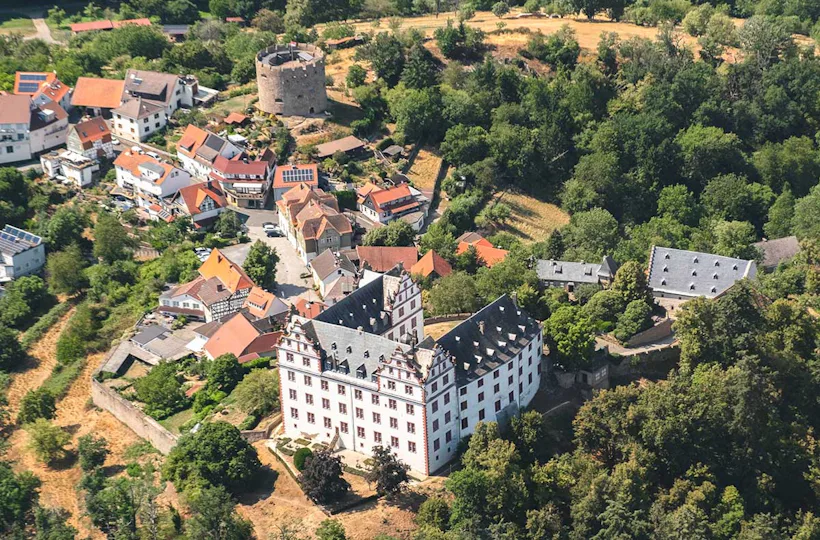 Hubschrauber Rundflug Burgen & Schlösser ab Frankfurt