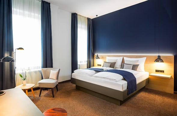 Kurzurlaub Bad Urach mit Alb-Therme für 2 (1 Nacht)