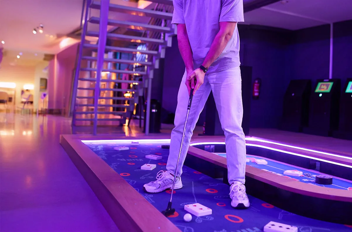 Adventure Minigolf Köln für 2 - 4