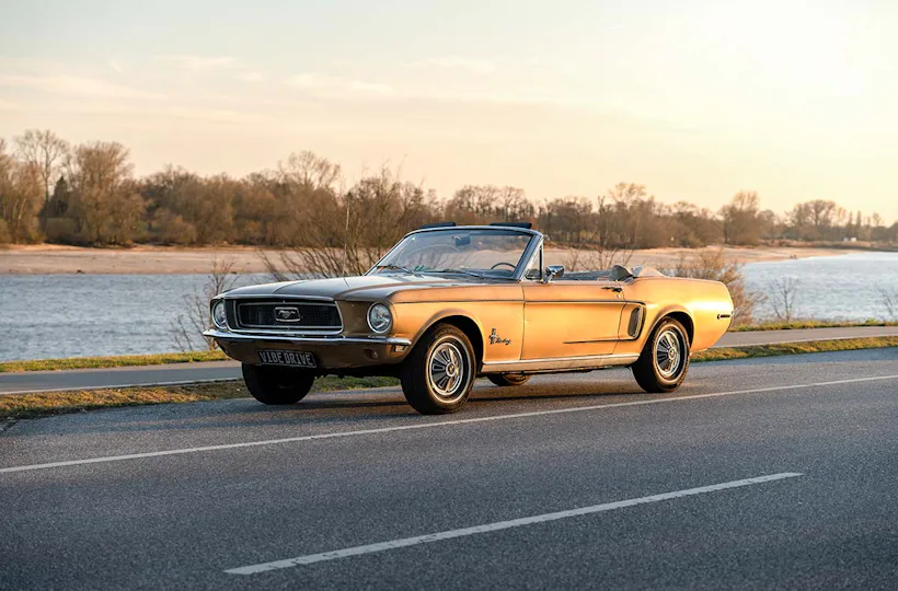 Mustang Oldtimer fahren Hamburg (8 Std.)