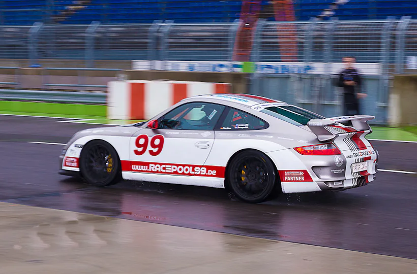 Porsche Renntaxi Oberlungwitz (4 Rdn.)