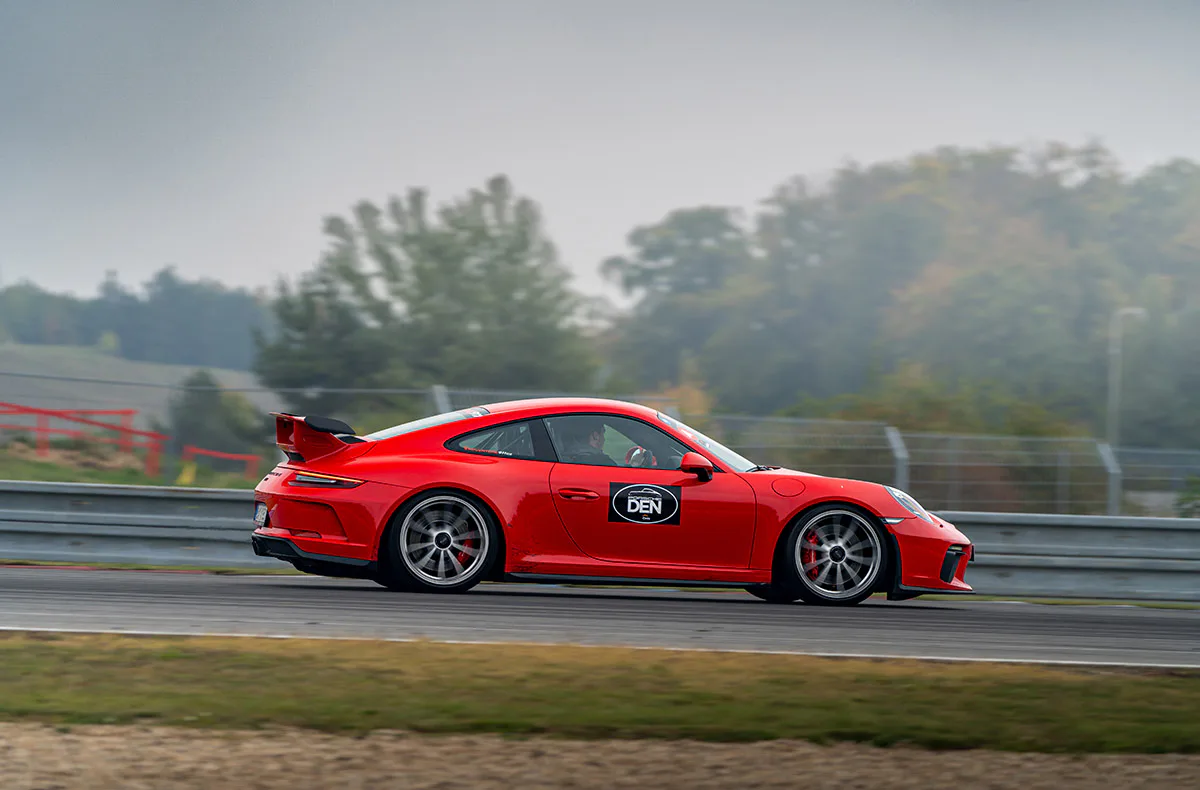 Rennstreckentraining Ostrovacice (Porsche 911 2019 - 5 Rdn.) - 4