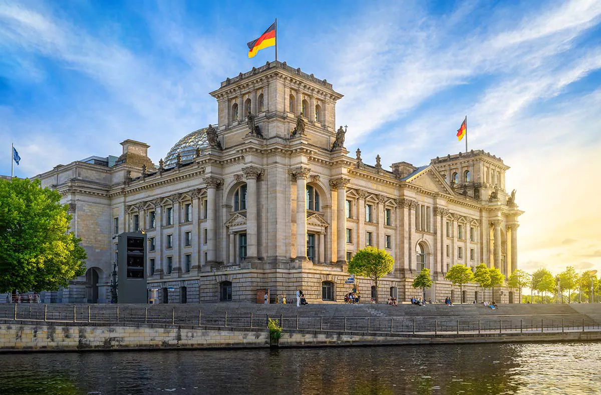 Städtetrip Berlin für 2 mit Führung durch den Reichstag - 1