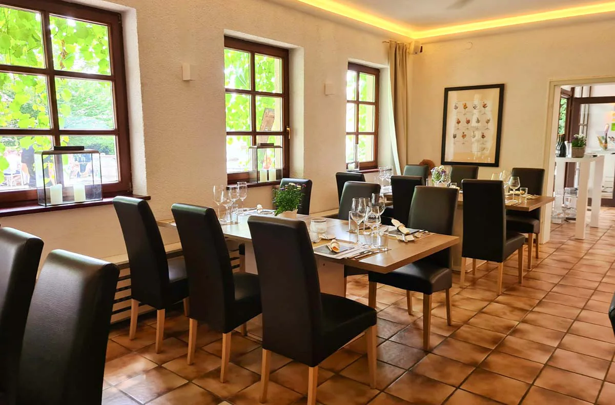 Ein Tag auf dem Weingut mit Übernachtung in der Pfalz für 2 - 6