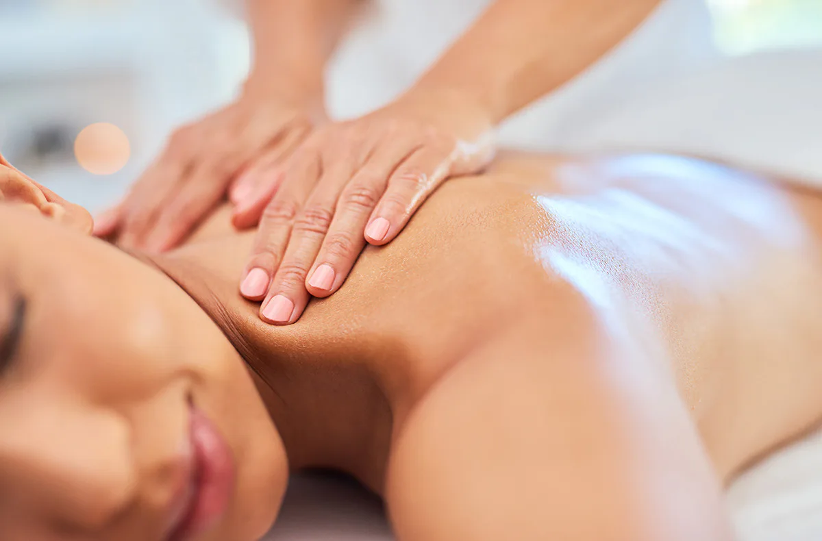 Wellnessmassage Entspannter Rücken Friedburg - 3